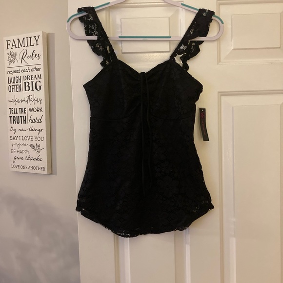 BNWT BLACK CAMISOLE WITH LACE STRAPS SIZE MEDIUM - Picture 1 of 3